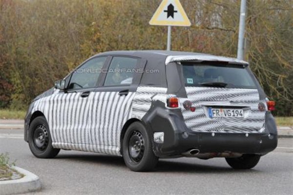 【图】或搭载雷诺引擎 奔驰换代B级将明年发布