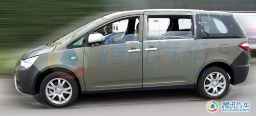 定位7座mpv 帝豪ev8试装车谍照曝光