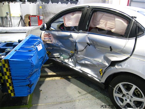 答疑解惑 汽车防撞梁的功能和技术解析 汽车之家