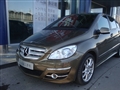 ����B�� 2009�� B 200 ������