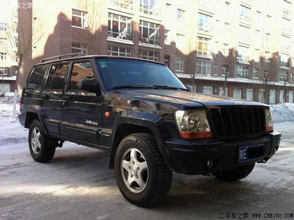内蒙古二手北京JEEP 03款 2.5L 四驱_行驶