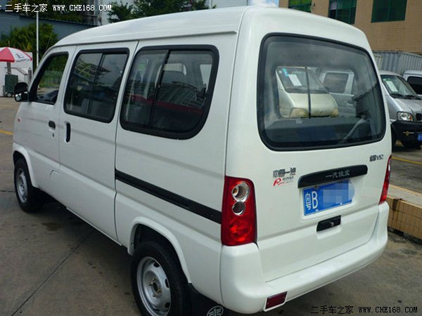 V52V52 2011 1.0L LJ465QE1_