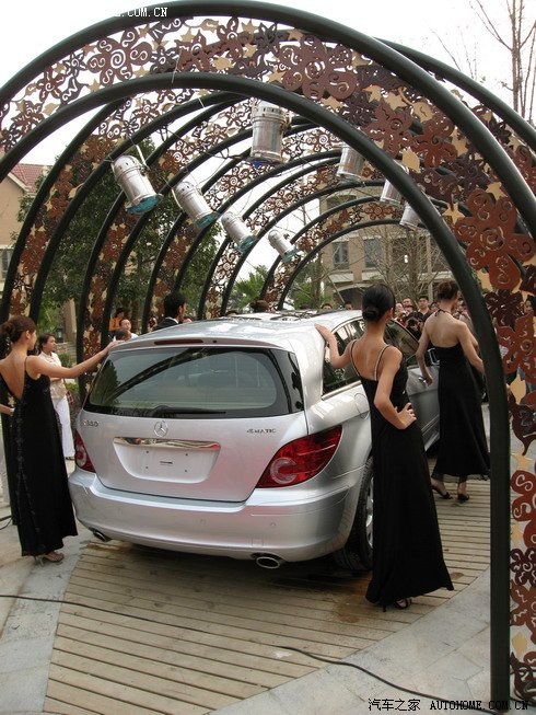 【图】奔驰最新R级车--重庆上市活动照片_奔驰