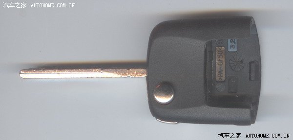 【图】图解高尔夫6遥控钥匙的电池换法(转载)
