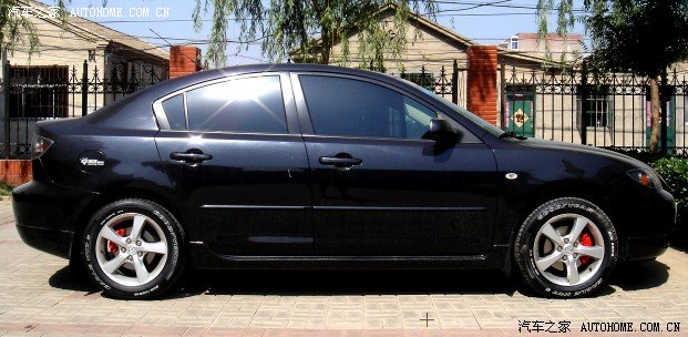 【图】喷红刹车钳+轮胎字描白_马自达3论坛