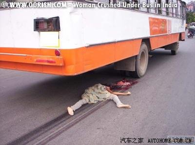 【图】被工交车压扁的美女_帕萨特\/领驭论坛_汽车之家论坛