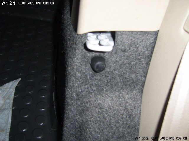 【图】[永远原创]POLO后座异响解决方法之一