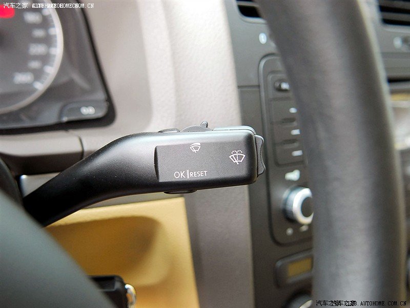 如图,reset键是干什么的?