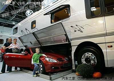 超级房车,很豪华!