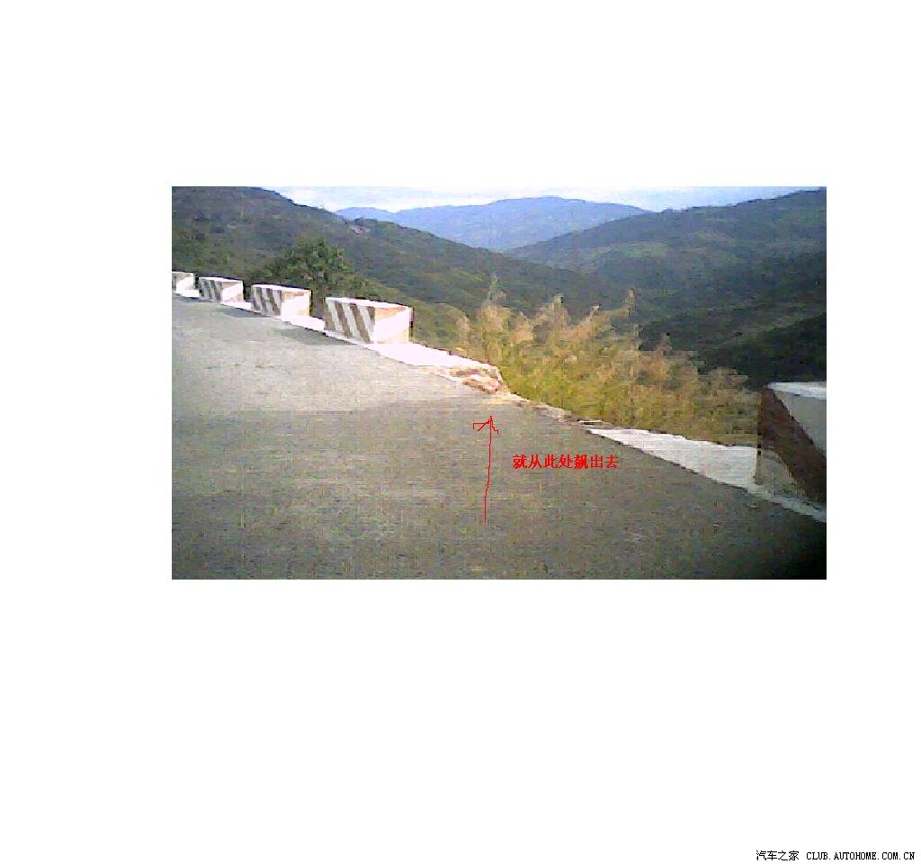 上图众泰5008翻车,死一人,重伤一人