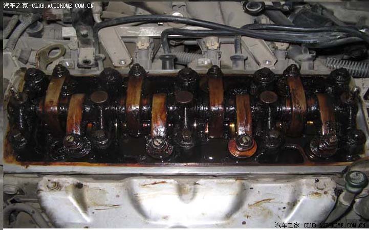 【图】长时间不换机油的后果!
