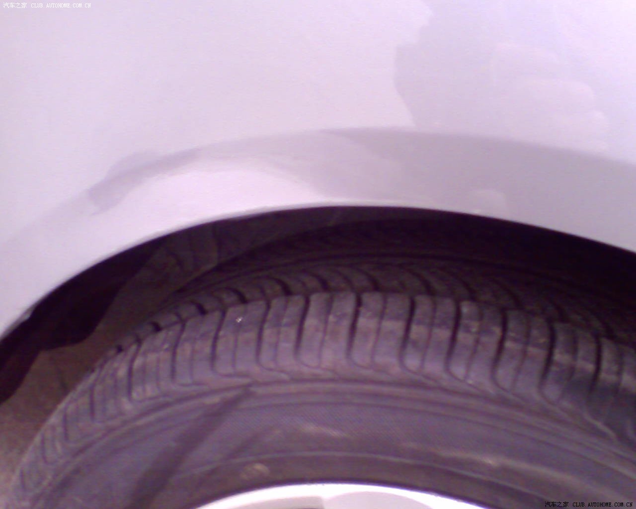 【图】小爱P还没挂牌就被摩托车给强吻了!_P