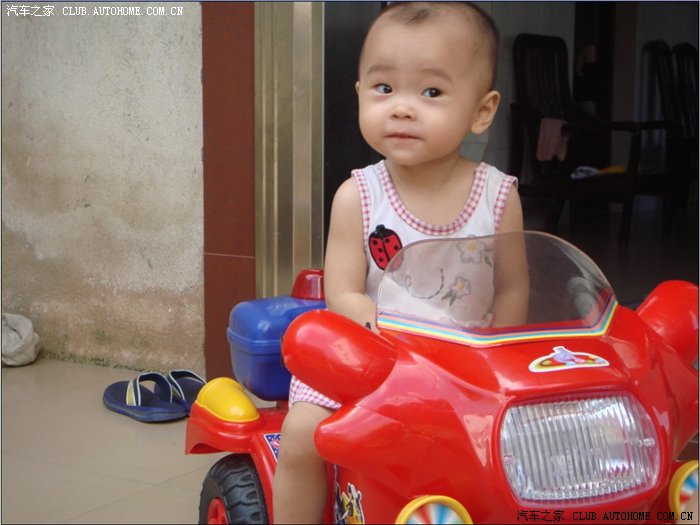 【图】开美国哈雷摩托,好帖要顶,不好不要骂。