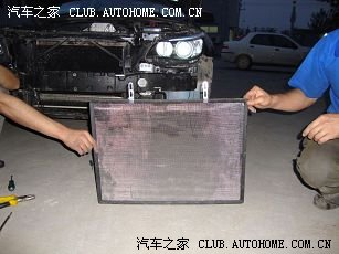 宝马5系水箱防虫网的安装全程,希望有所帮助.