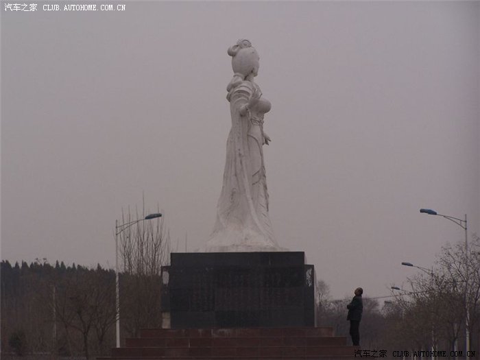 武则天塑像