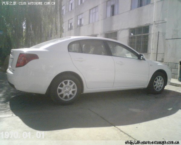 【图】一吻定情余韵悠悠(修竹)白色奔腾B50提