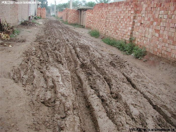 请教esp在烂泥路上要开着还是关上啊?