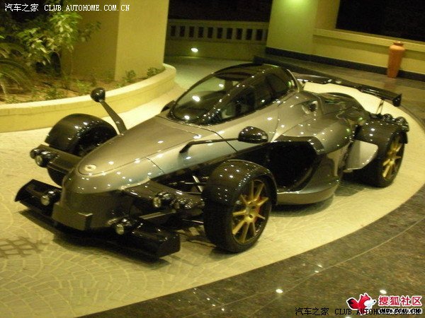 【图】【爆狠】迪拜的车,,用变态已经不能形容!!开心转大。。_马自达3\/马自达3星骋论坛_汽车之家论坛