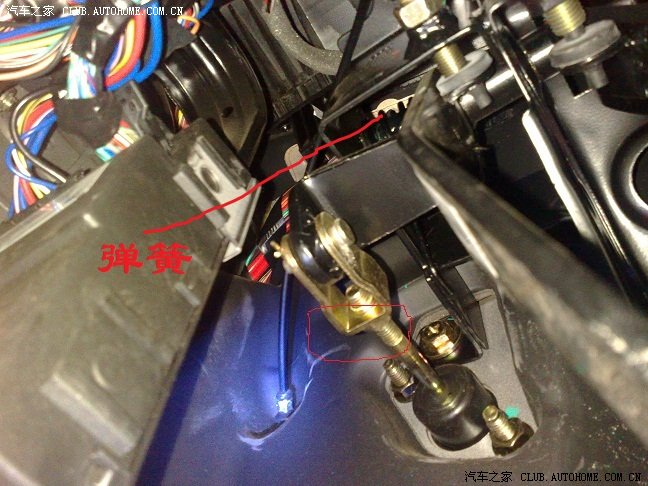 帝豪调大灯左右螺丝图,调大灯远光左右螺丝图 帝豪离合器高低可调轻重要换弹簧