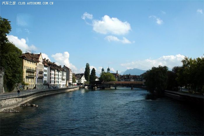 为您带来巴黎、罗马等欧洲最发达国家的城市街