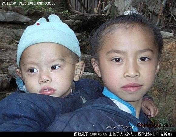 【图】有照片为证:网络红人凤姐是蔡依林失散