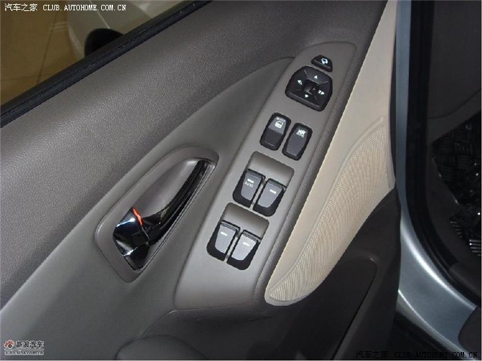 【图】今天看过IX35的实拍图感觉塑料味太浓有