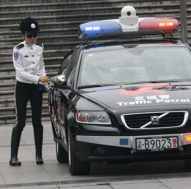 重庆漂亮妹妹交巡警队
