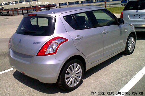 【图】2011大改款Suzuki Swift内装照片来了!还