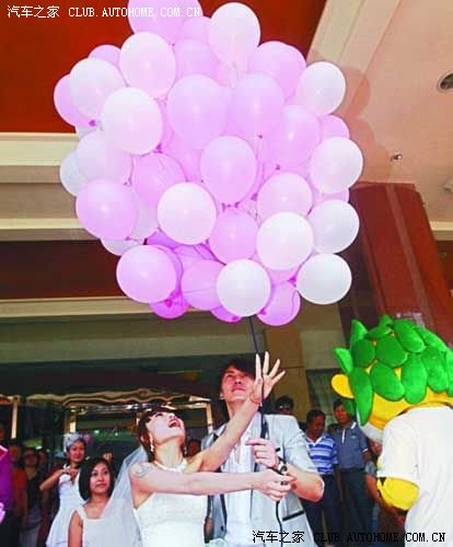 【图】青岛现豪华奢侈婚礼!订婚礼金8888888