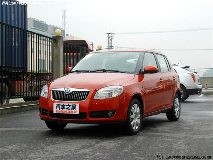 【图】请问晶锐最佳前后轮胎的气压值是多少。