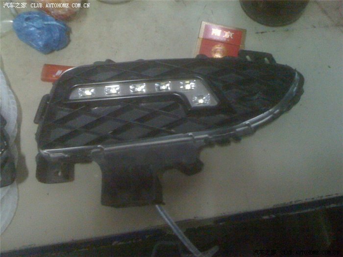 【图】庆祝DIY高仿奔驰E300L LED日间行车灯