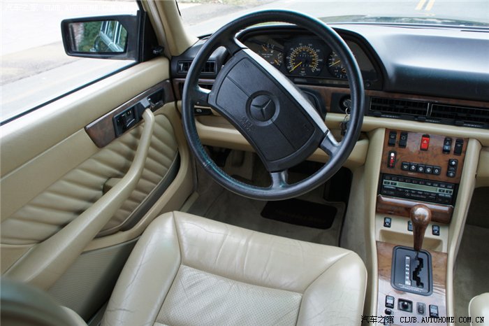 功不可没 奔驰560SEL回顾