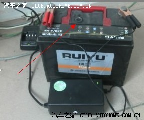 风帆电池的观察孔(窗)在哪啊?