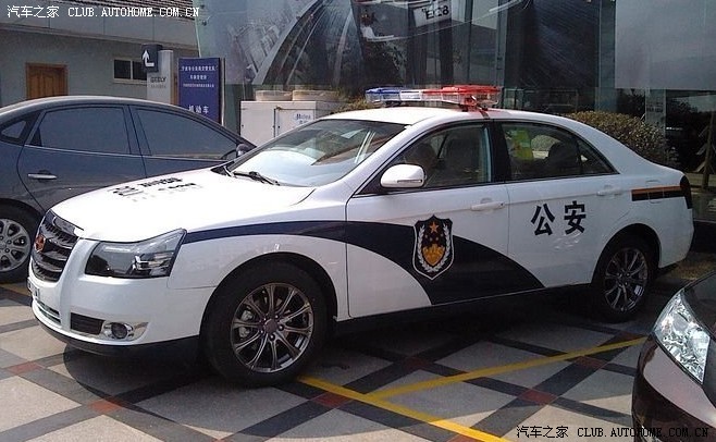 大8做警车怎么样?