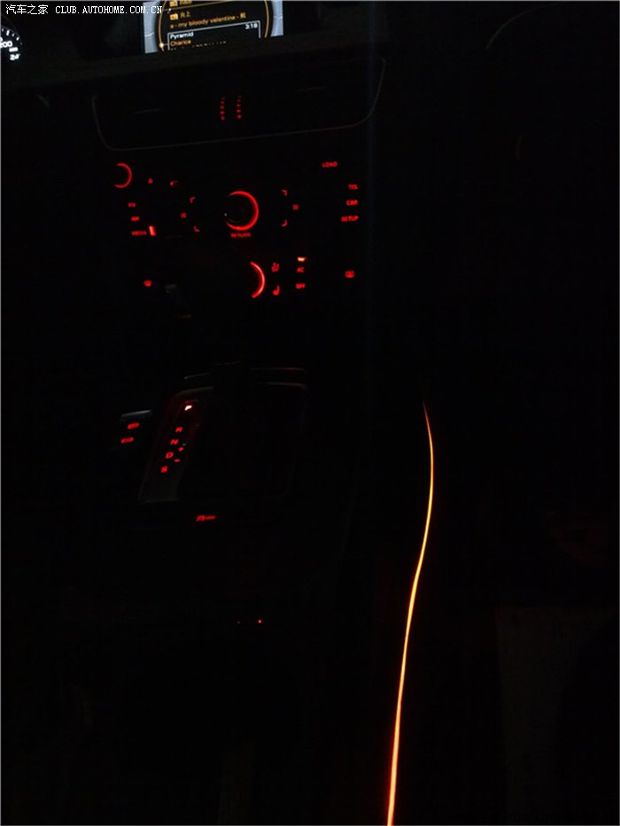 【图】A4L 车内氛围灯夜间效果图_奥迪A4\/A4