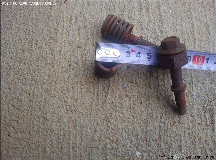 自己清洗水箱及更换排气管接头换自动波箱油全