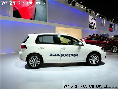 高六1.4T 自动舒适性 和 英朗 XT 1.6T时尚运动