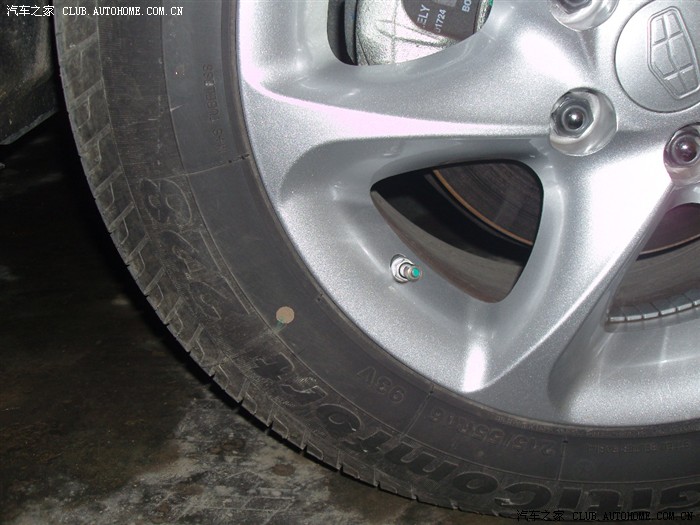 【图】轮胎上的黄色圆点不对齐气嘴会有什么危