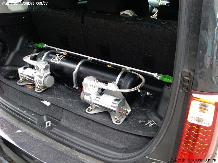 【图】小熊也装ACCUAIR空气避震控制系统