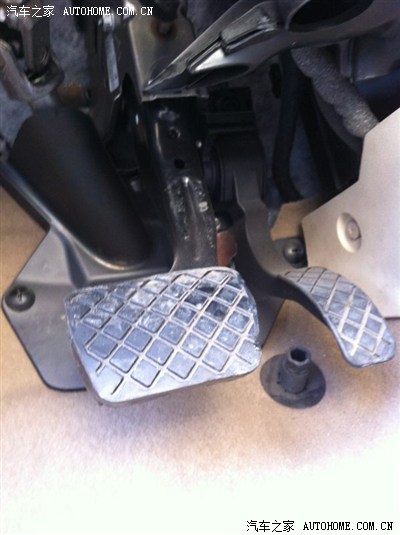 【图】朗逸制动踏板上方是什么东西