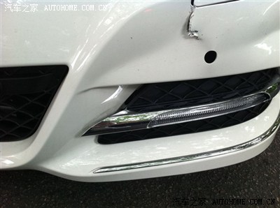 奔驰c200被撞图片,c200事故照片 新车c200时尚未来得及作业,就被撞了._奔驰c级论坛_之