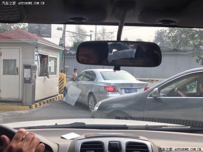 【图】宝马京NV3321就是不下车交停车费_北