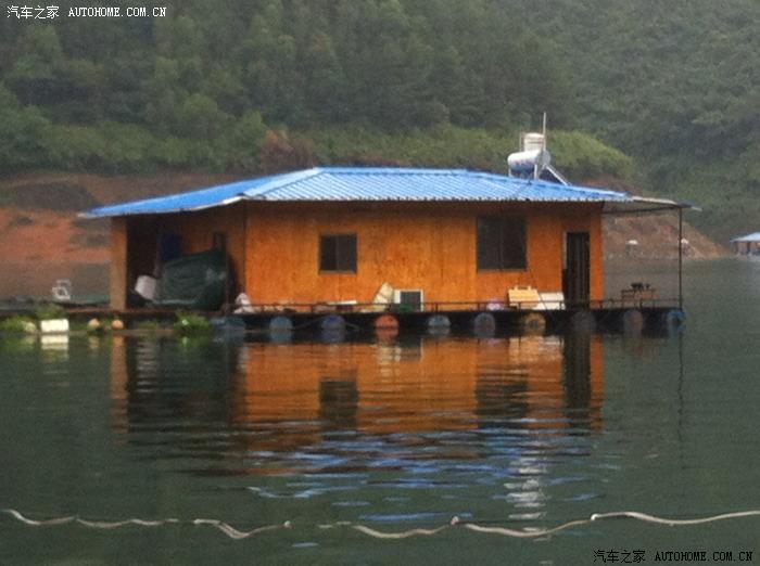 钓鱼人的天堂-----万峰湖筏钓之旅