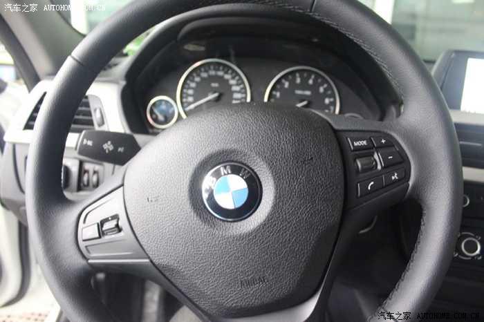 【图】直播 新320li加装导航 倒车 手机拍的不清