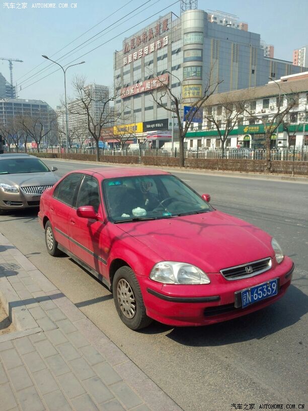 【图】路边看到一辆老思域,不知道是几代?