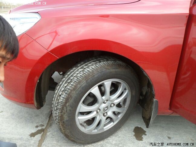 【图】更换刹车片详细过程(解决刹车异响问题