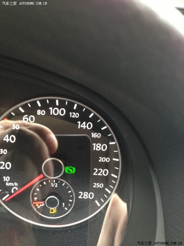 【图】请问仪表盘上出现这个绿色标志是什么意