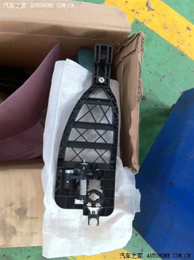 副驾驶外面的门把手打不开门怎么回事啊?_MG