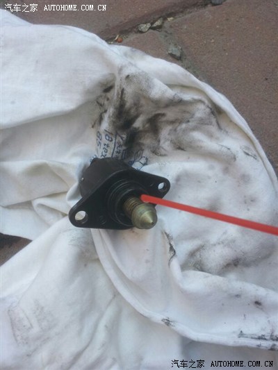 怠速不稳,自己动手清洗节气门怠速马达。申精