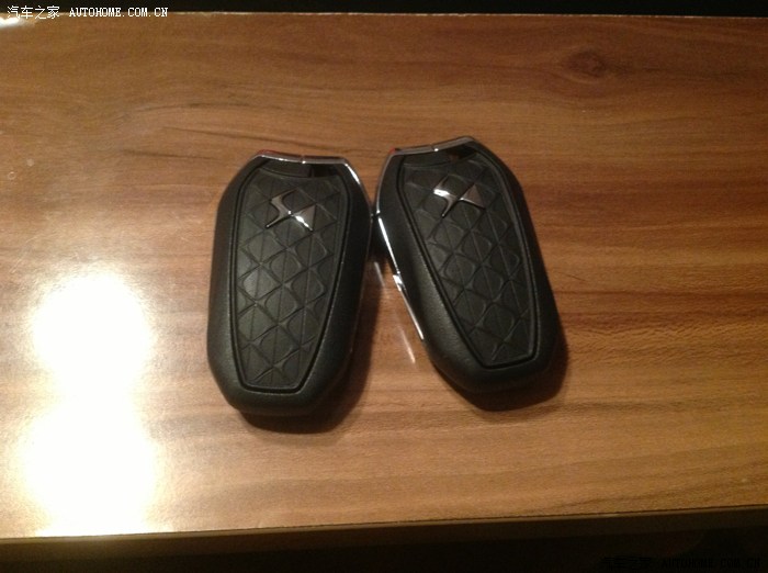 【图】求助,iphone连上蓝牙和usb接口放歌没声